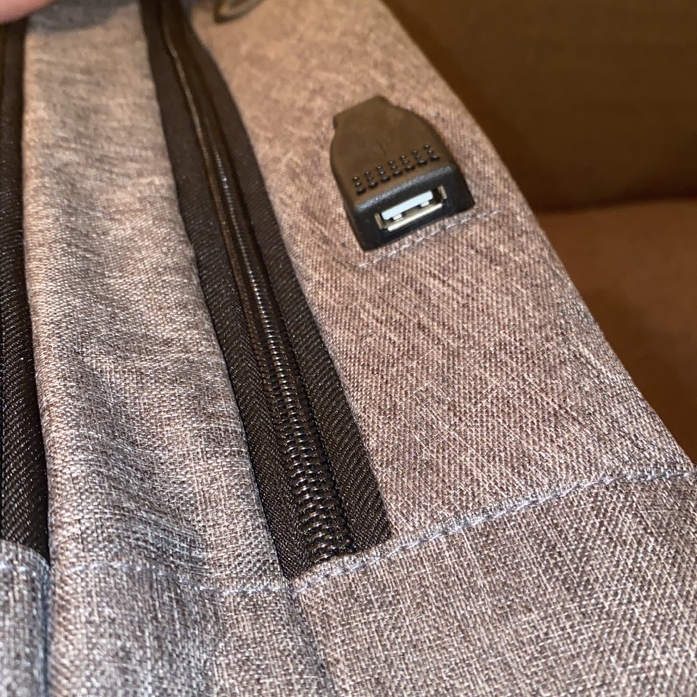 Black & gray backpack with lock usb charger suitcase strap laptop pocket zipper - Picture 8 of 16